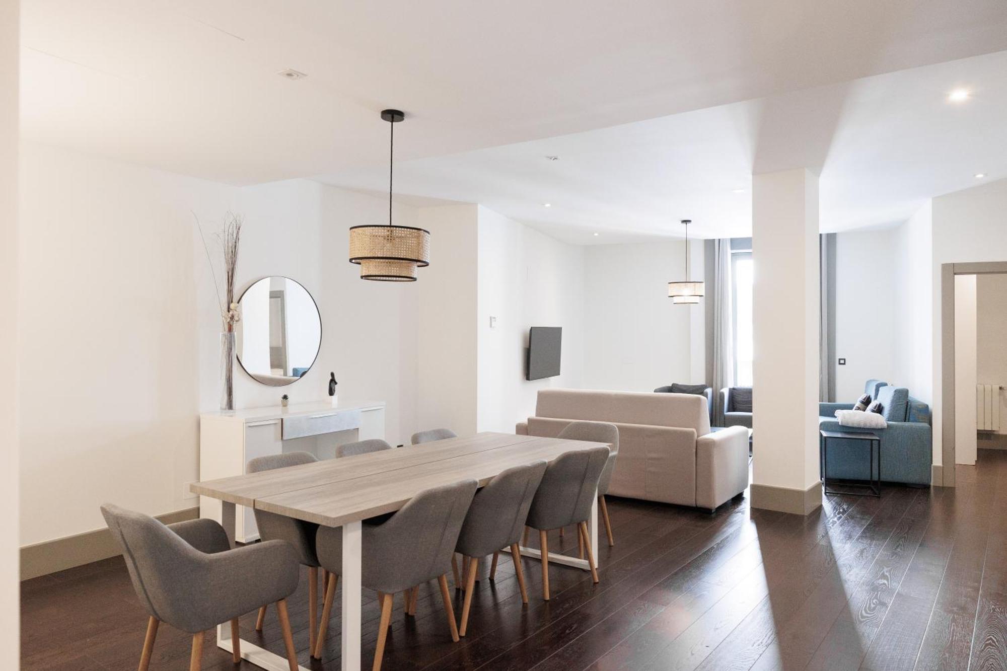 Slow Suites Gran Via มาดริด ภายนอก รูปภาพ